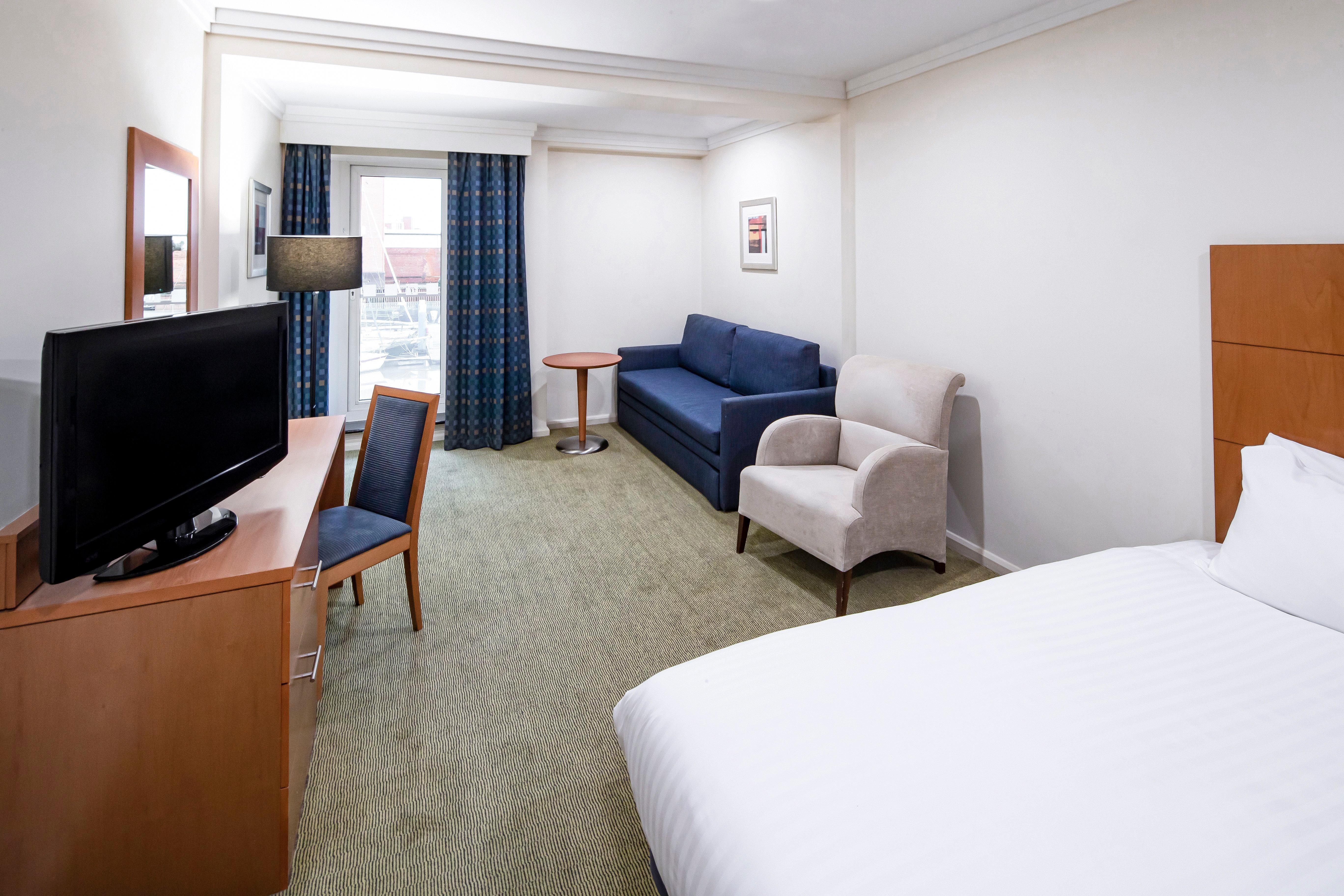 Holiday Inn Hull Marina By Ihg Кингстън ъпон Хъл Екстериор снимка