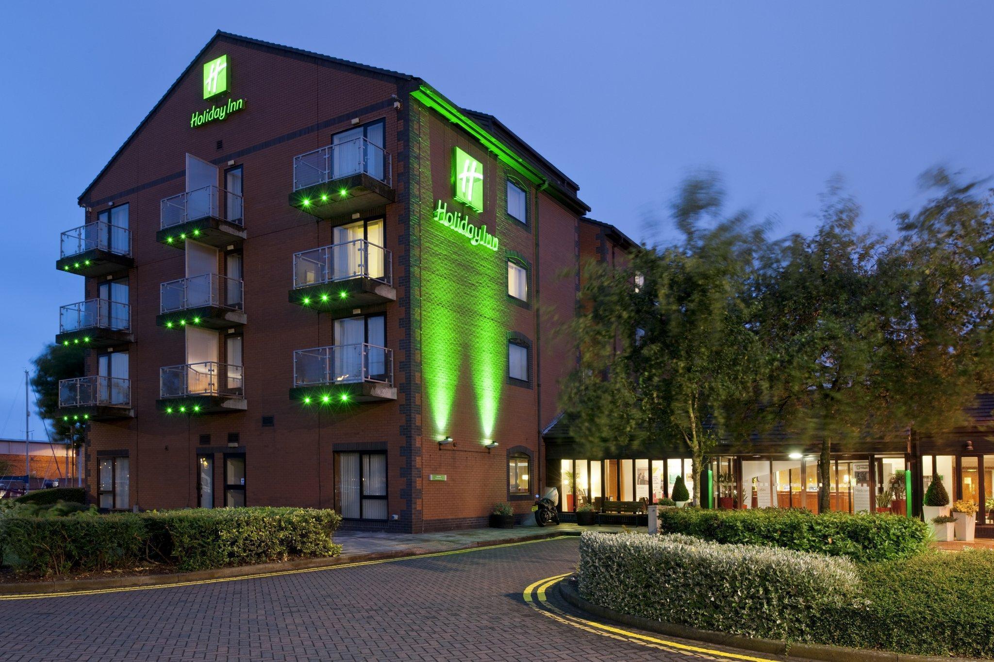 Holiday Inn Hull Marina By Ihg Кингстън ъпон Хъл Екстериор снимка